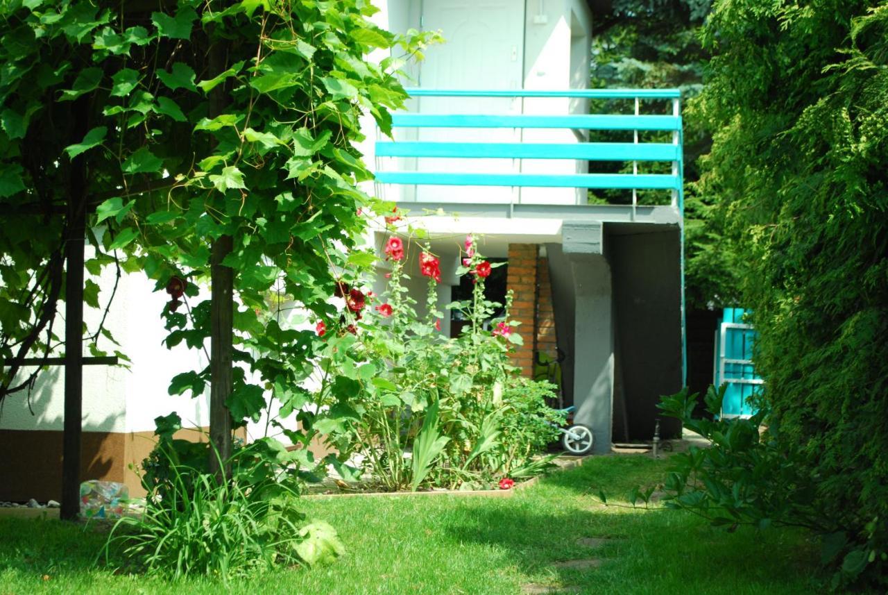 Hydrozagadka Bed & Breakfast *